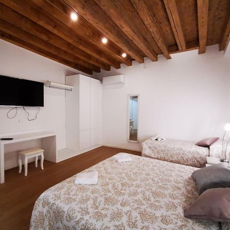 Deluxe 3 Bedroom Flat In Rialto Venedig Exterior foto
