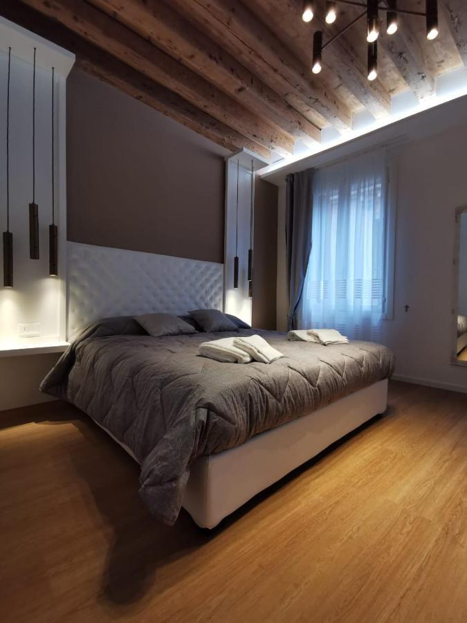 Deluxe 3 Bedroom Flat In Rialto Venedig Exterior foto