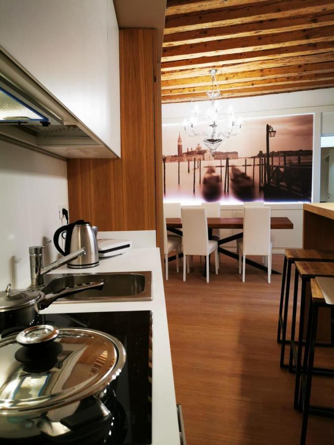 Deluxe 3 Bedroom Flat In Rialto Venedig Exterior foto